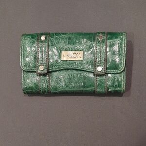 Nine West Green Textured Wallet with Silver Accents